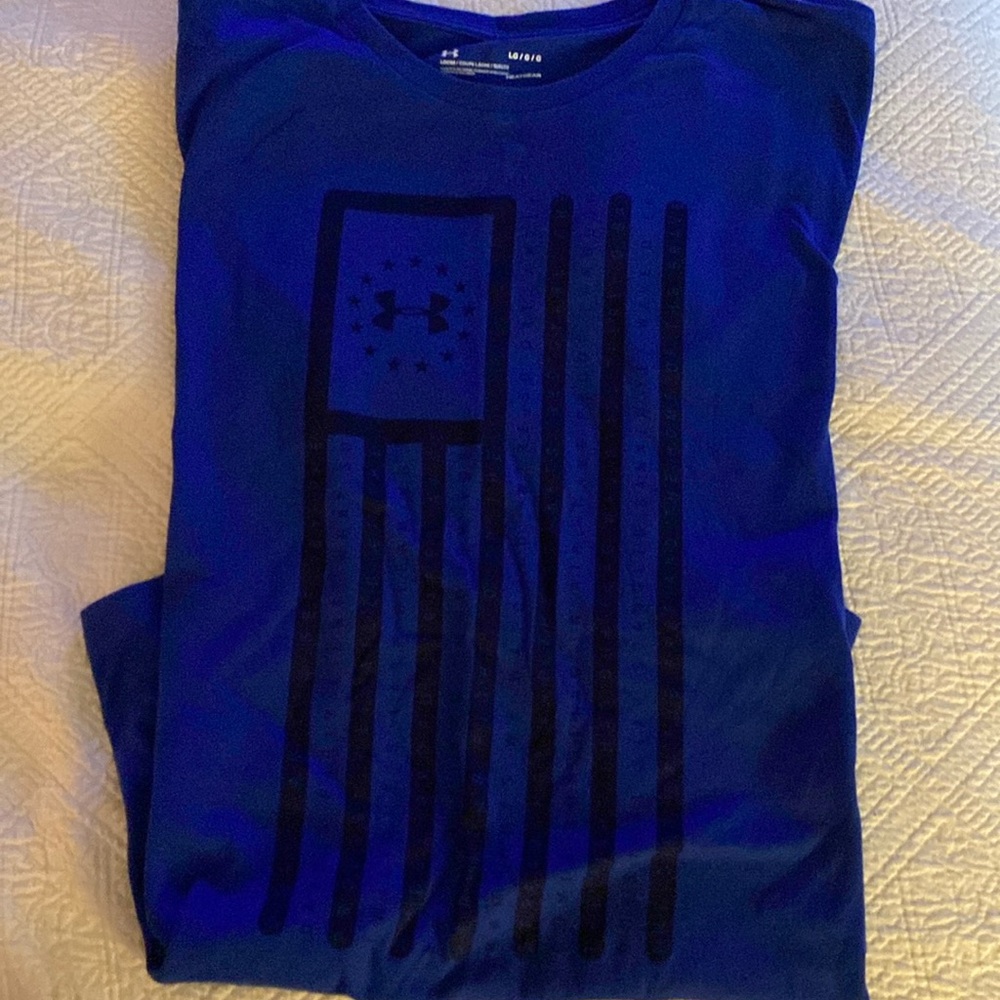 Under Armour flag tee Lg